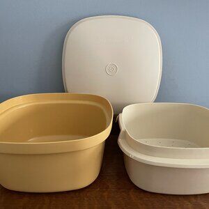 Vintage Tupperware Steam N Store Steamer Harvest Gold 888 Strainer w Lid 3 Quart
